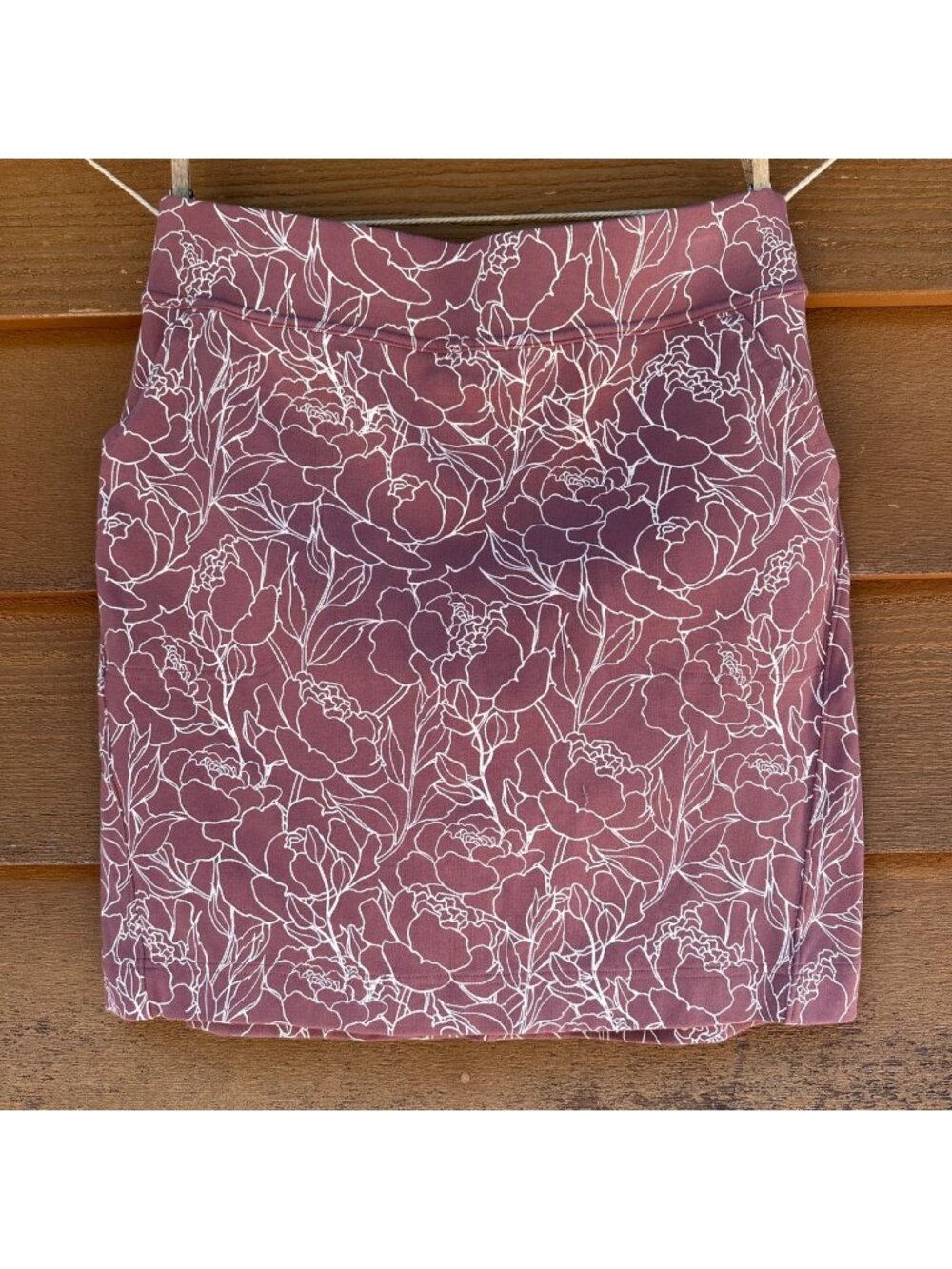 Duluth Womens Floral Skort S Cotton Spandex Blend Burgundy & White Pocketed Stre